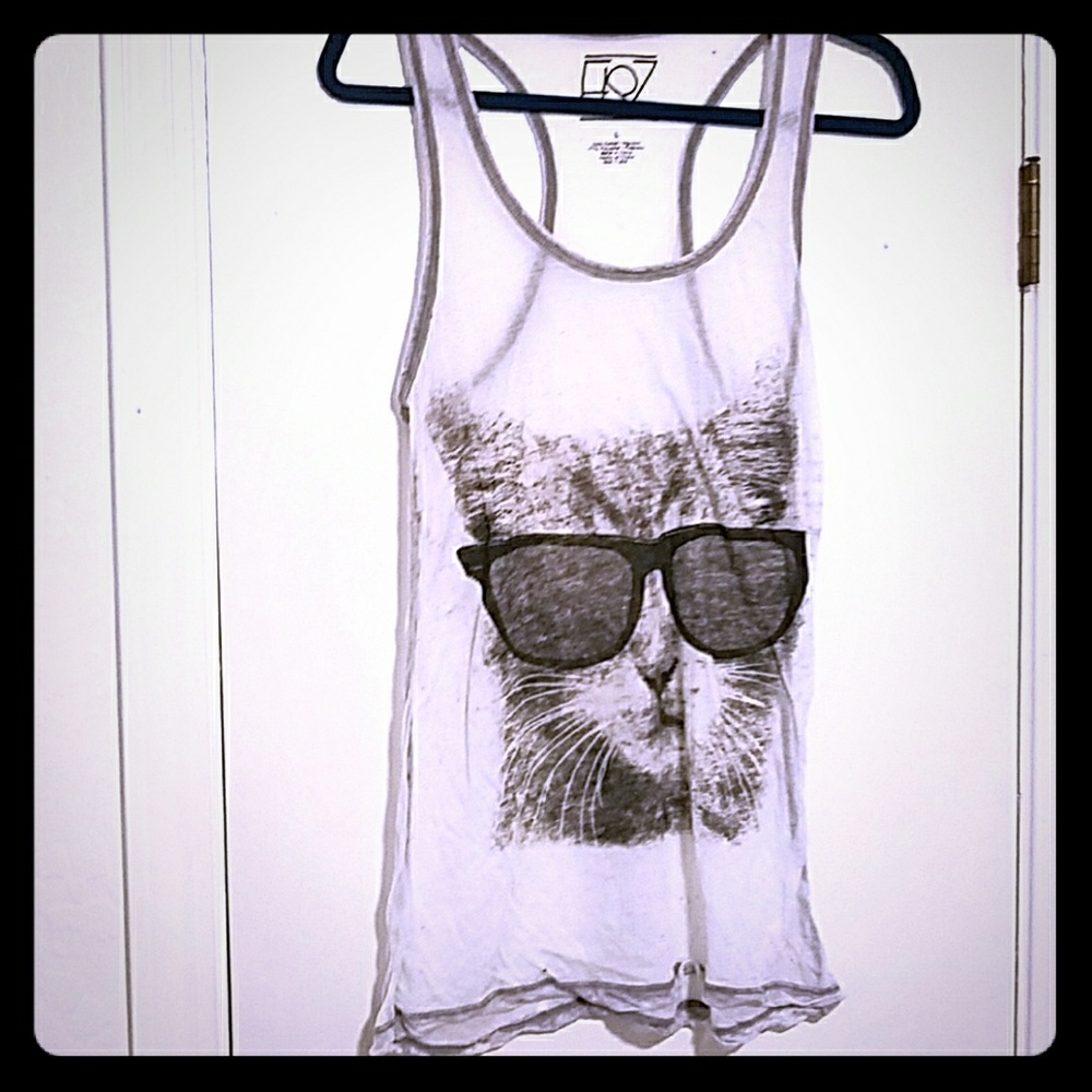 Burn out cool kitty shirt