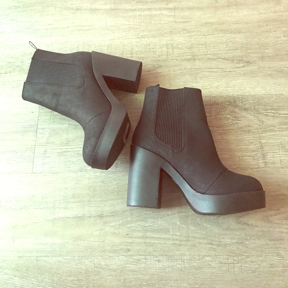 Chunky booties