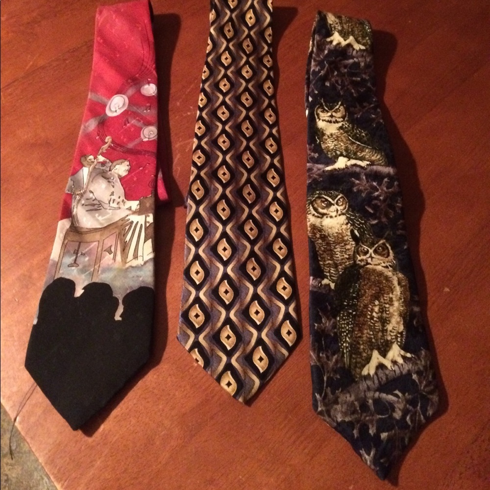 ❌Sold❌Bundle of silk ties