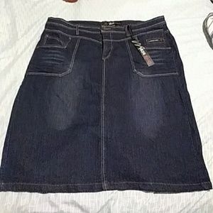 Denim form fitting skirt