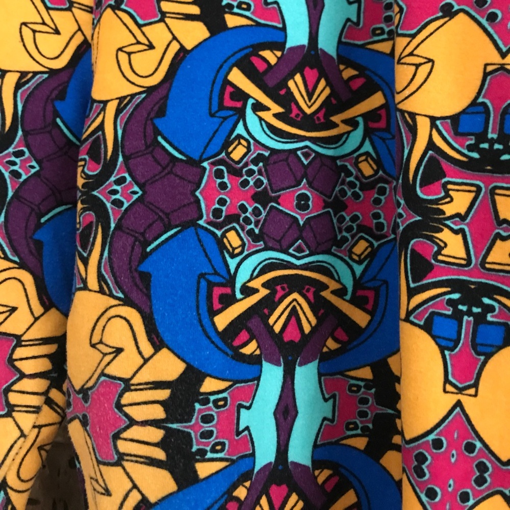 Lularoe Arrow Leggings TC