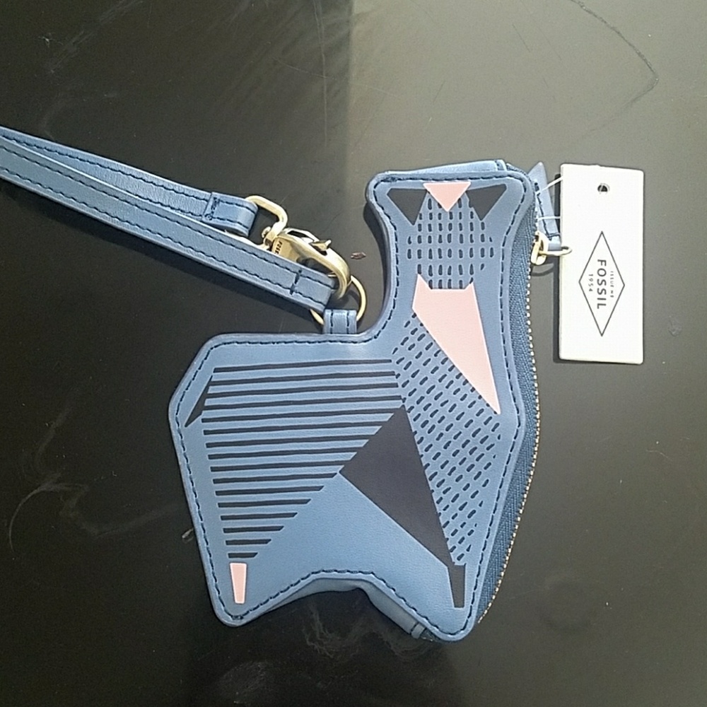 Fossil Llama Wallet