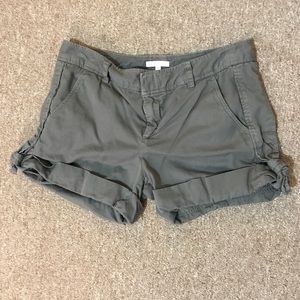 Vince Size 6 olive green shorts