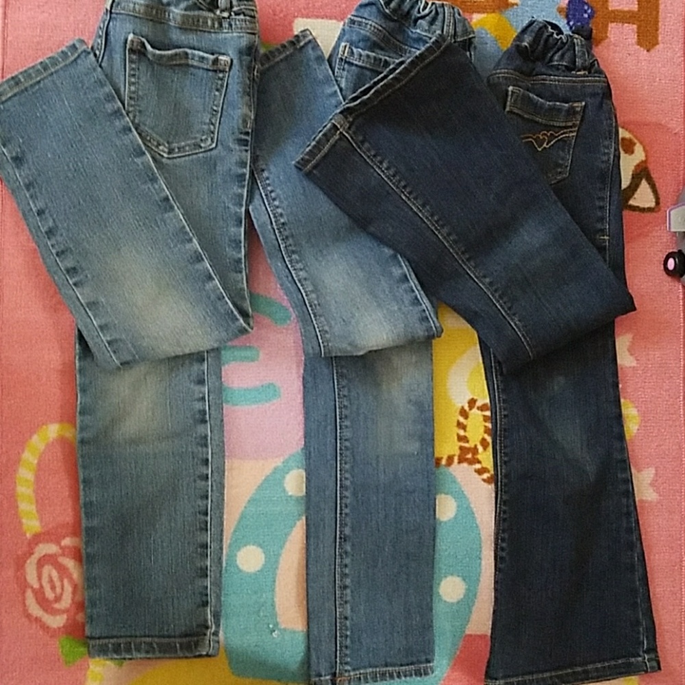 4 pairs of girls 5/5t jeans
