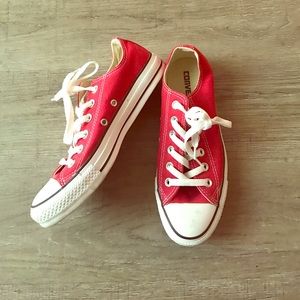 Red converse
