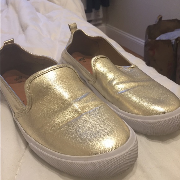 Gold slip-on - Picture 2 of 2