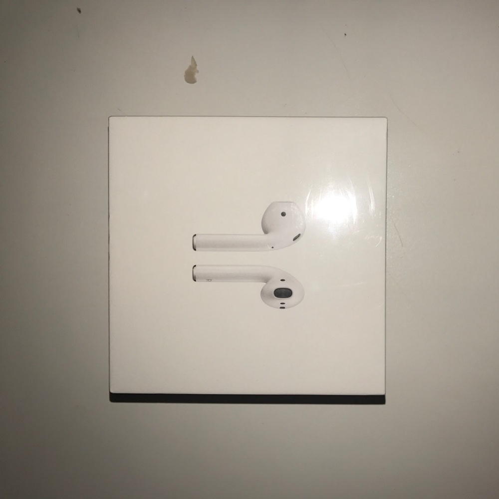 Apple AirPods