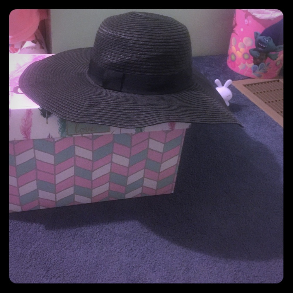 ☀️🌞Black sun hat🌞☀️