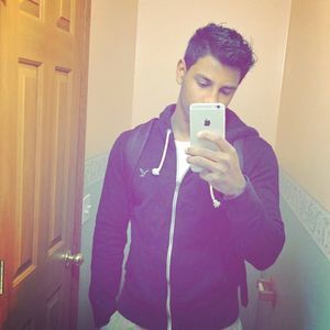 Meet your Posher, Anthony