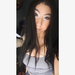 Meet your Posher, Tania