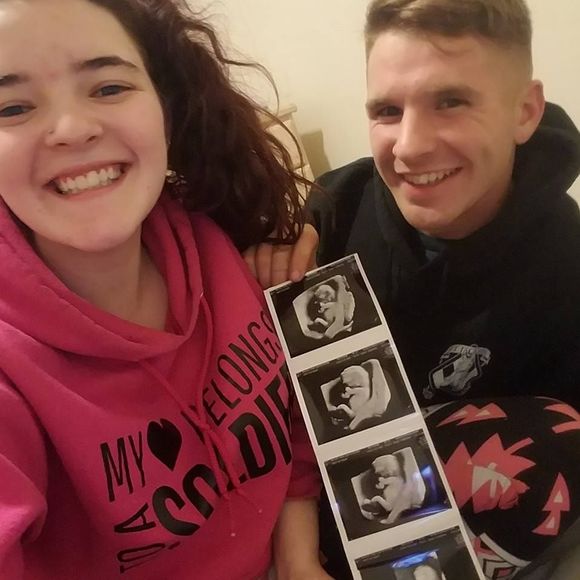 Meet your Posher, Amber - Picture 1 of 1