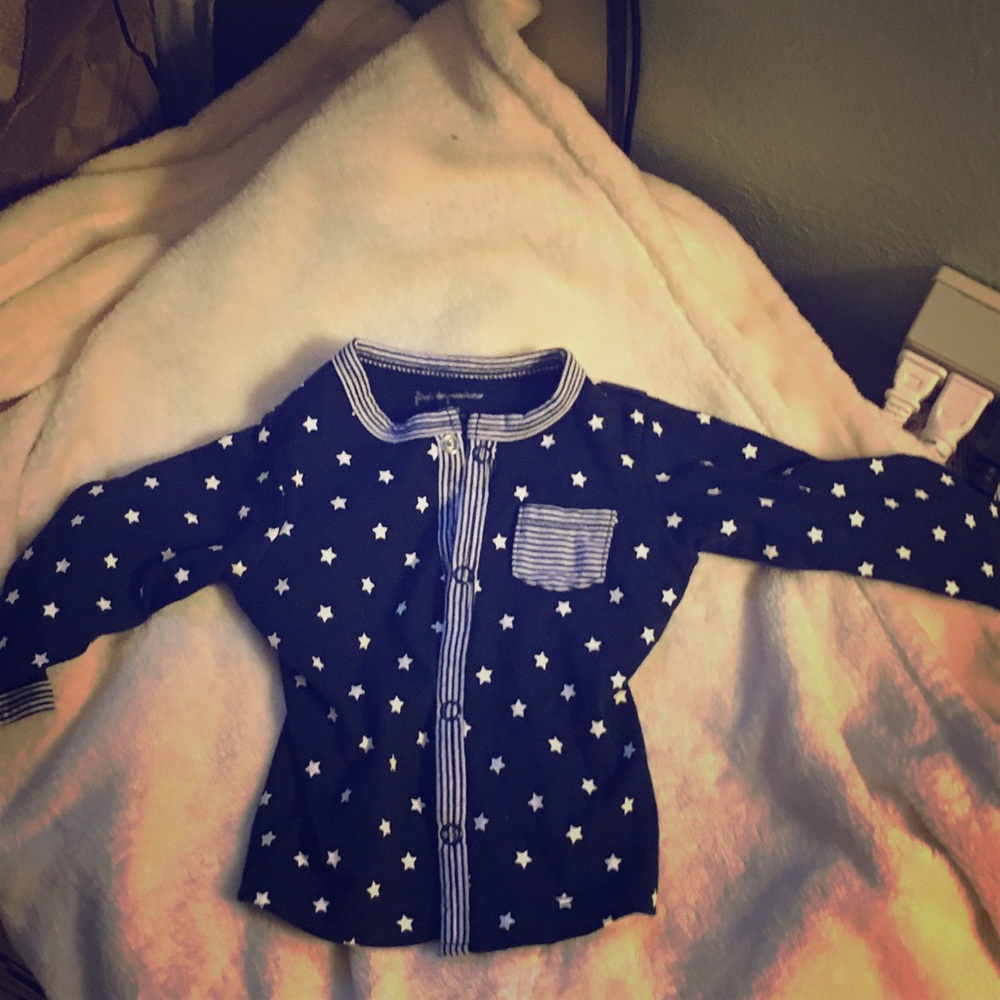 Star print button up