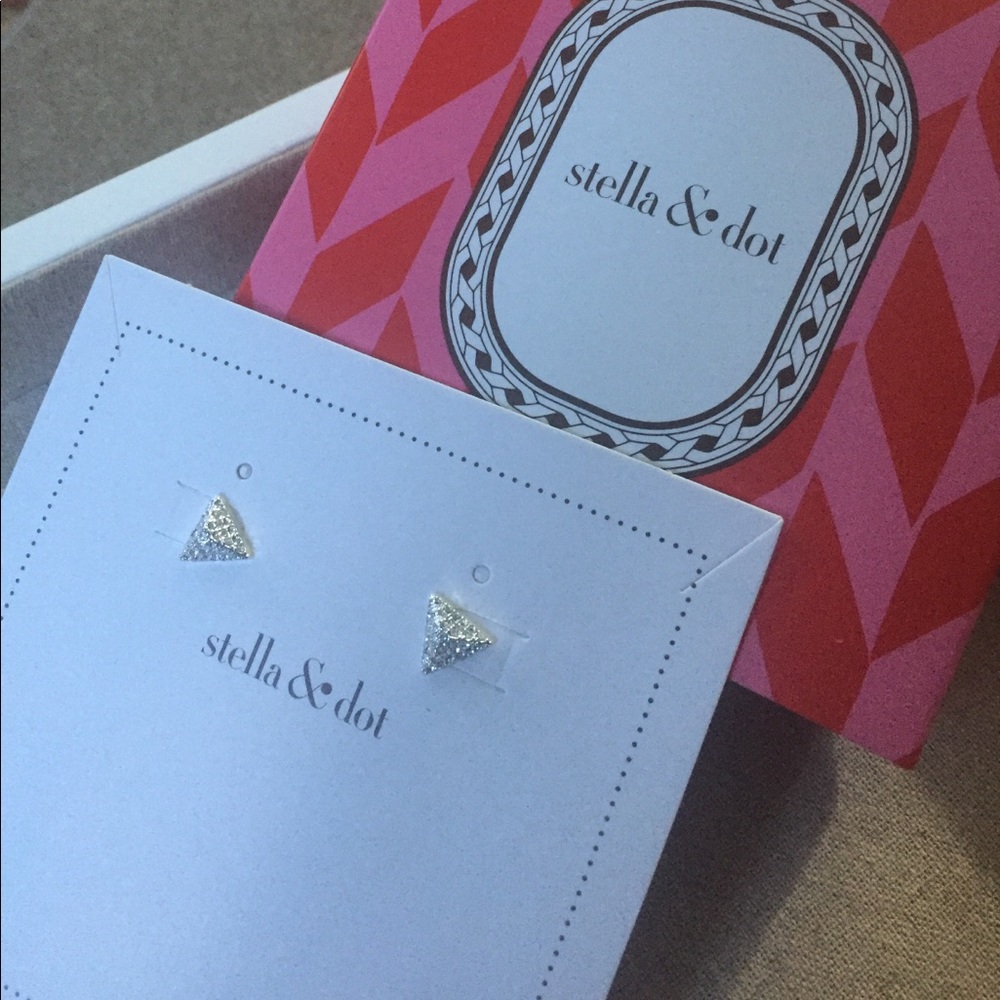 Stella & Dot studs