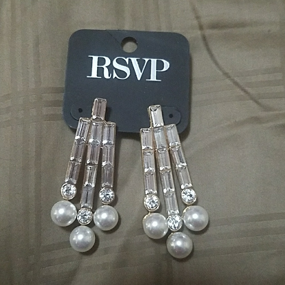 Baguette Bar Earrings