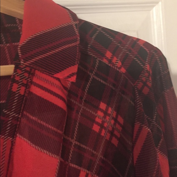 Red and Black Plaid Blouse - Picture 4 of 4