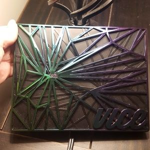 Urban Decay Vice 4 Eyeshadow Palette