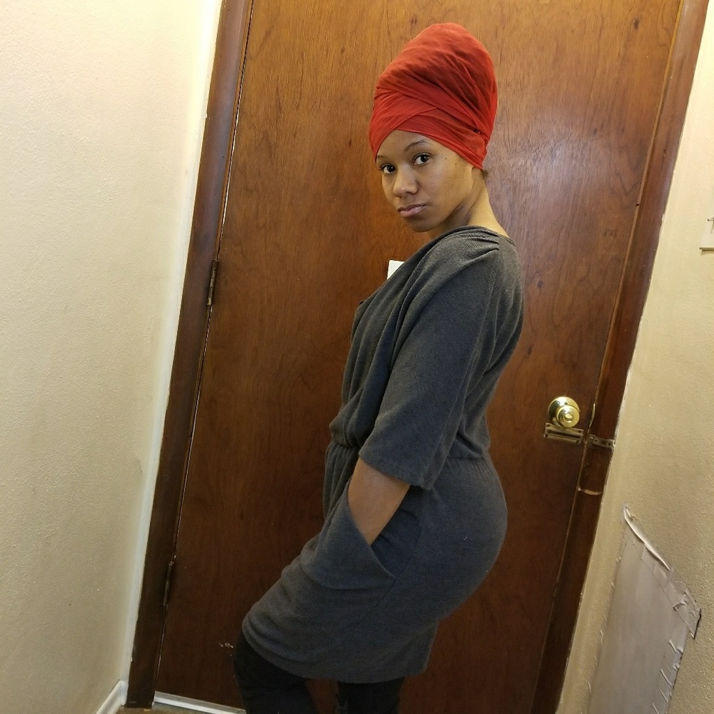 Big neck dress with pockets