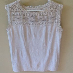 Sleeveless blouse bundle!