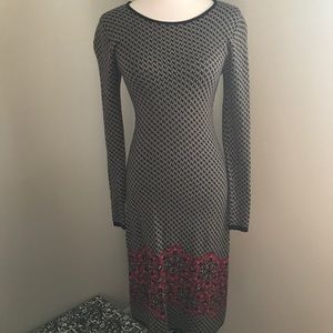 NWOT fall/winter dress.