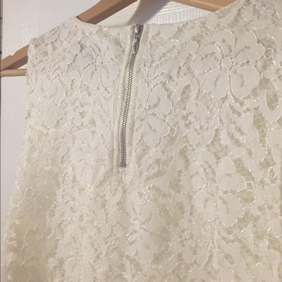 White Lace Sleeveless Top - Picture 3 of 3