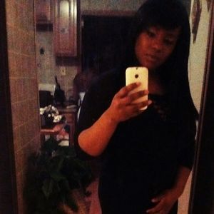 Meet your Posher, Cassandra