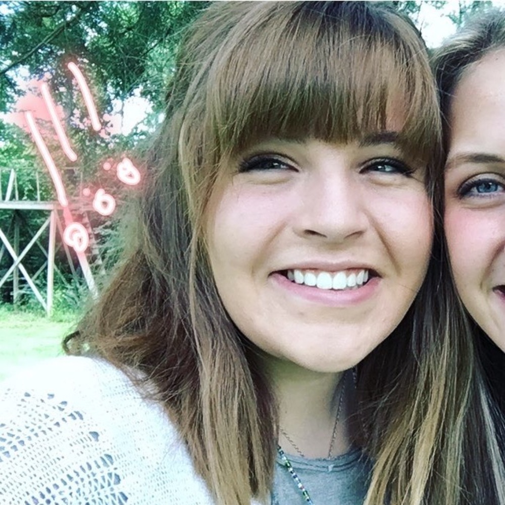 Meet your Posher, Lilly