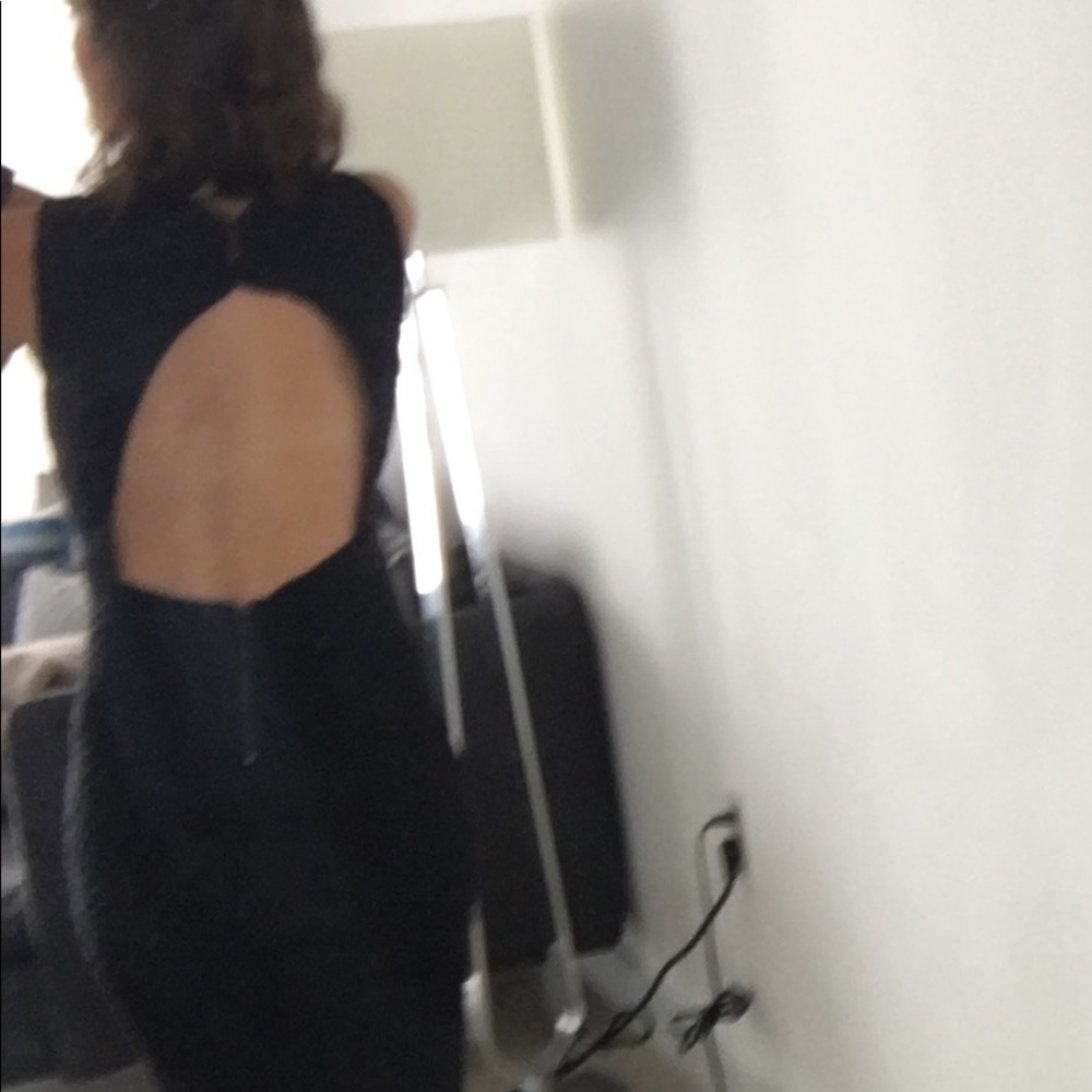 Dress - Picture 2 of 3