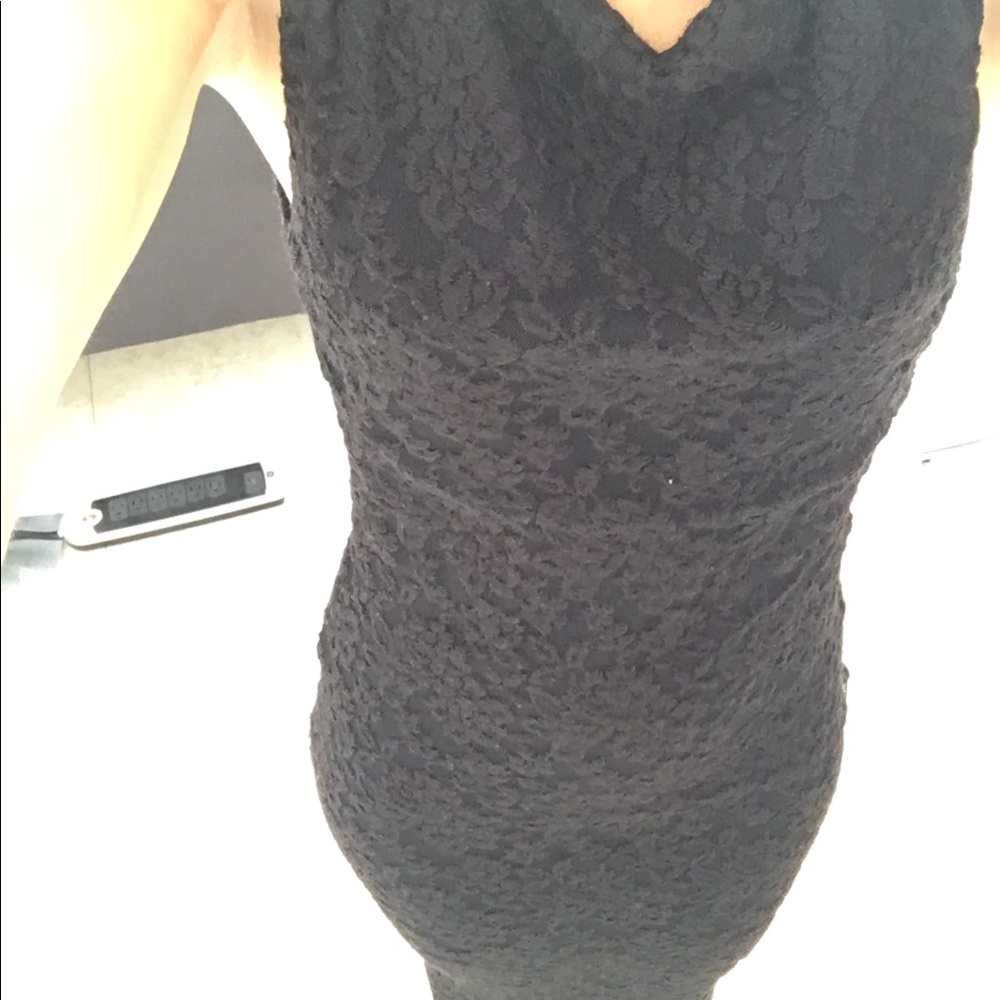 Dress - Picture 3 of 3