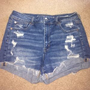 AEO high-rise shorties!