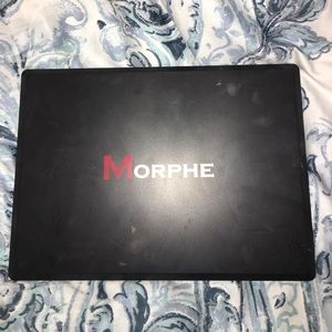 Morphe 35B Palette