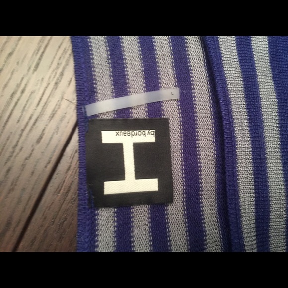 Thin blue and grey/white stripe sweater shirt. - Picture 5 of 6