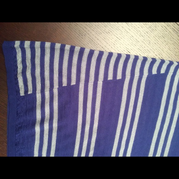 Thin blue and grey/white stripe sweater shirt. - Picture 6 of 6