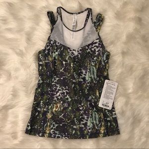 New Lululemon Running in the City Tank - Size 6