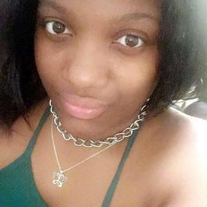 Meet your Posher, Sheila