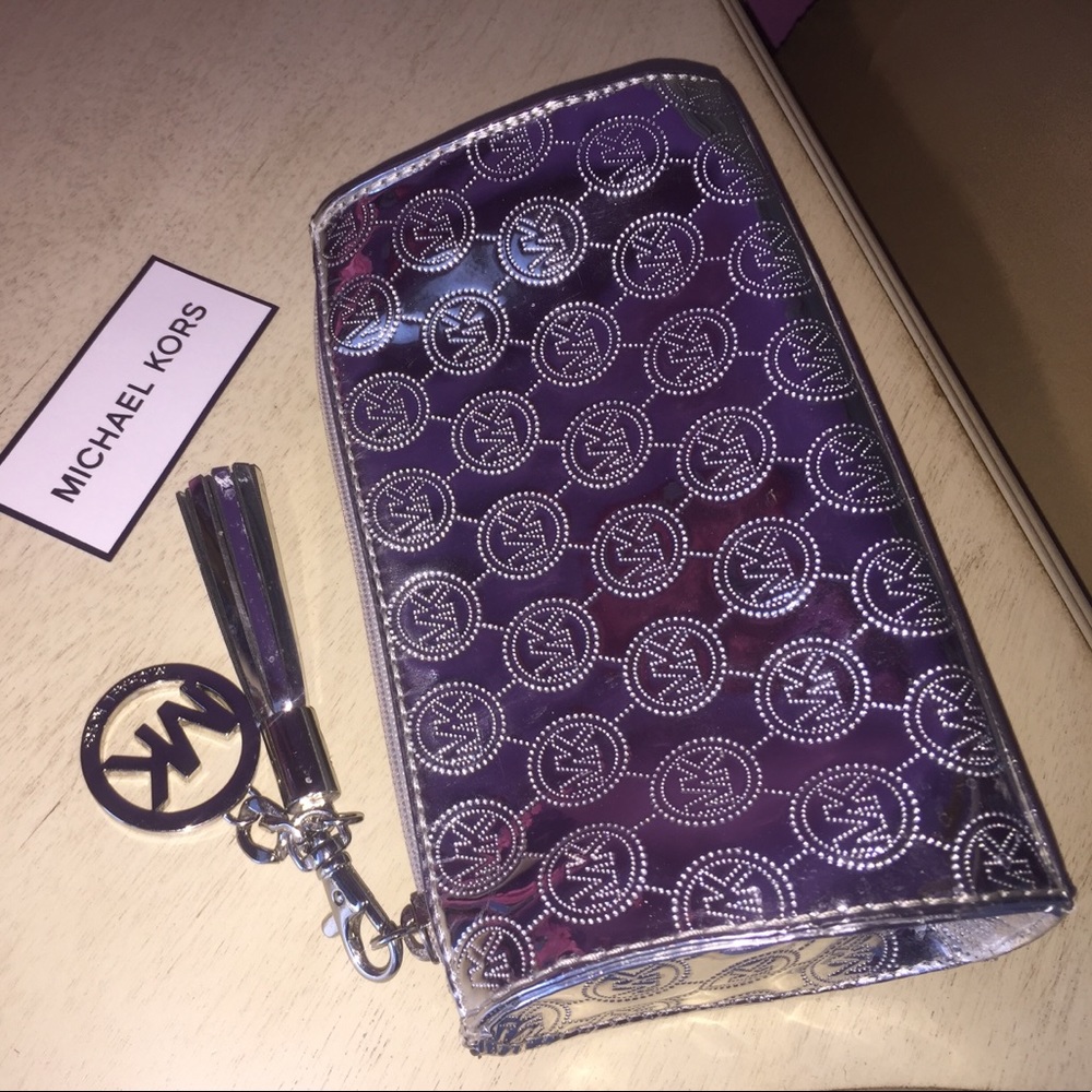 Michael Kors cosmetic case