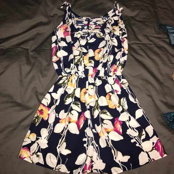 Romper bundle!!! - Picture 7 of 7