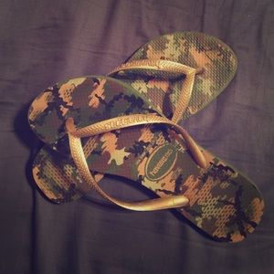 Camo Havaianas