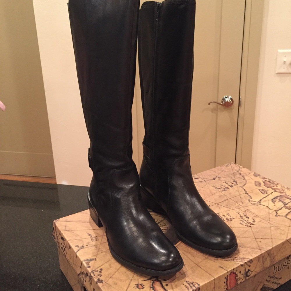 Bussola Style black leather knee boots sz 39 9 EUC