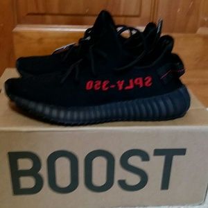 Yeezy boost 350 v2 bred