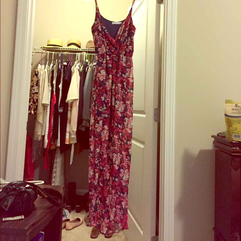 Lush maxi xs never worn