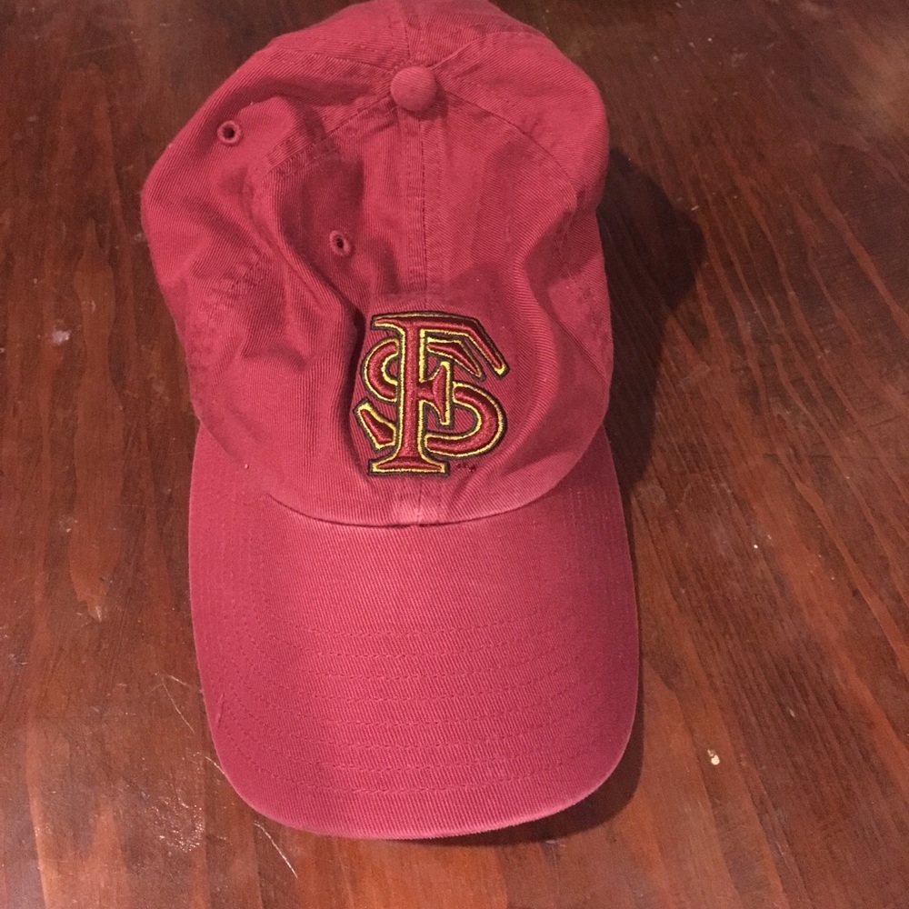 FS maroon hat
