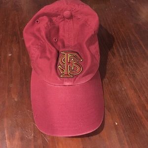 FS maroon hat