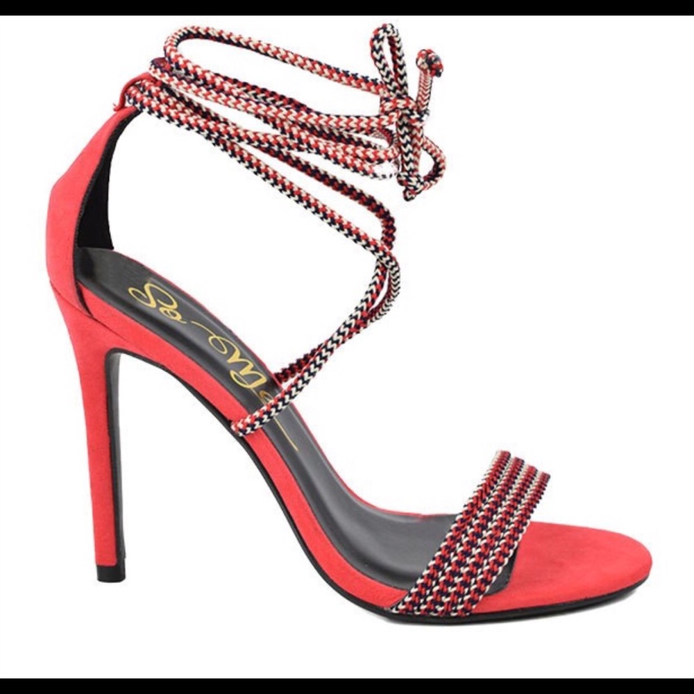 New ✨Red Hawt✨SALE✨