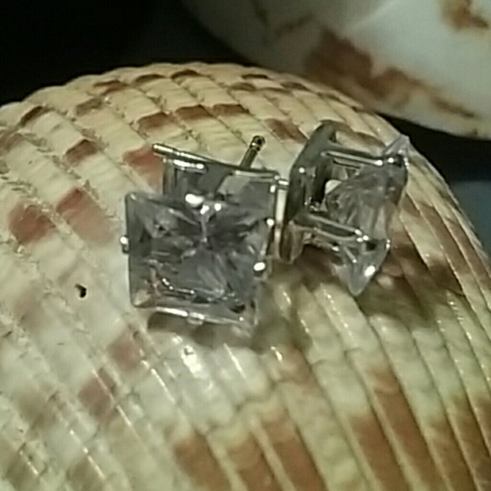 Sterling Silver Clear Earrings