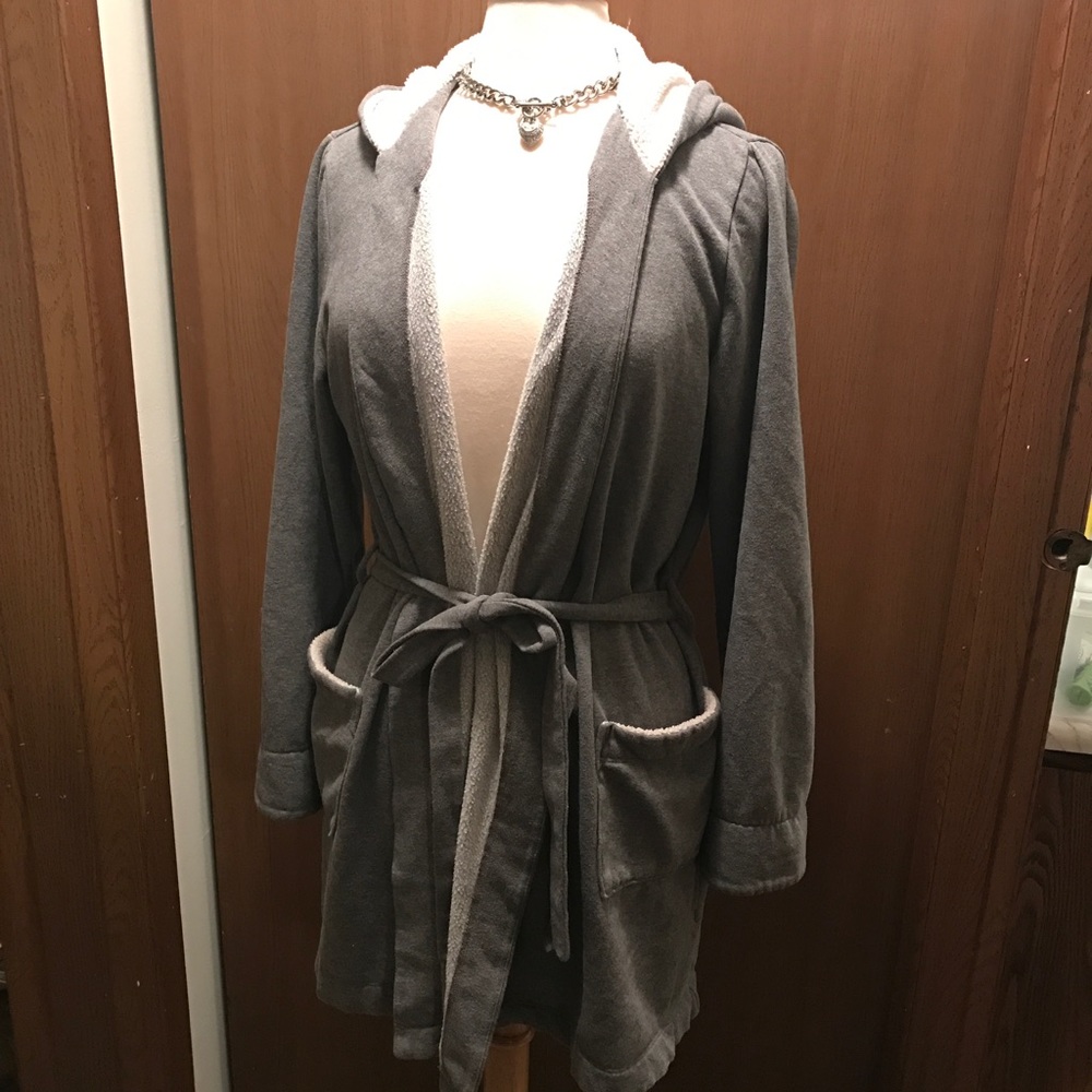 THE Most Comfortable VS Robe!! SZ Large