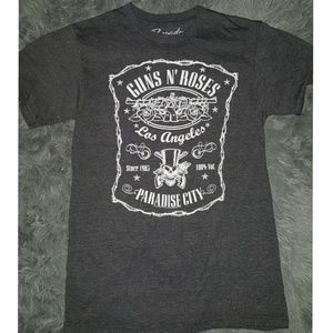Guns n roses tee!