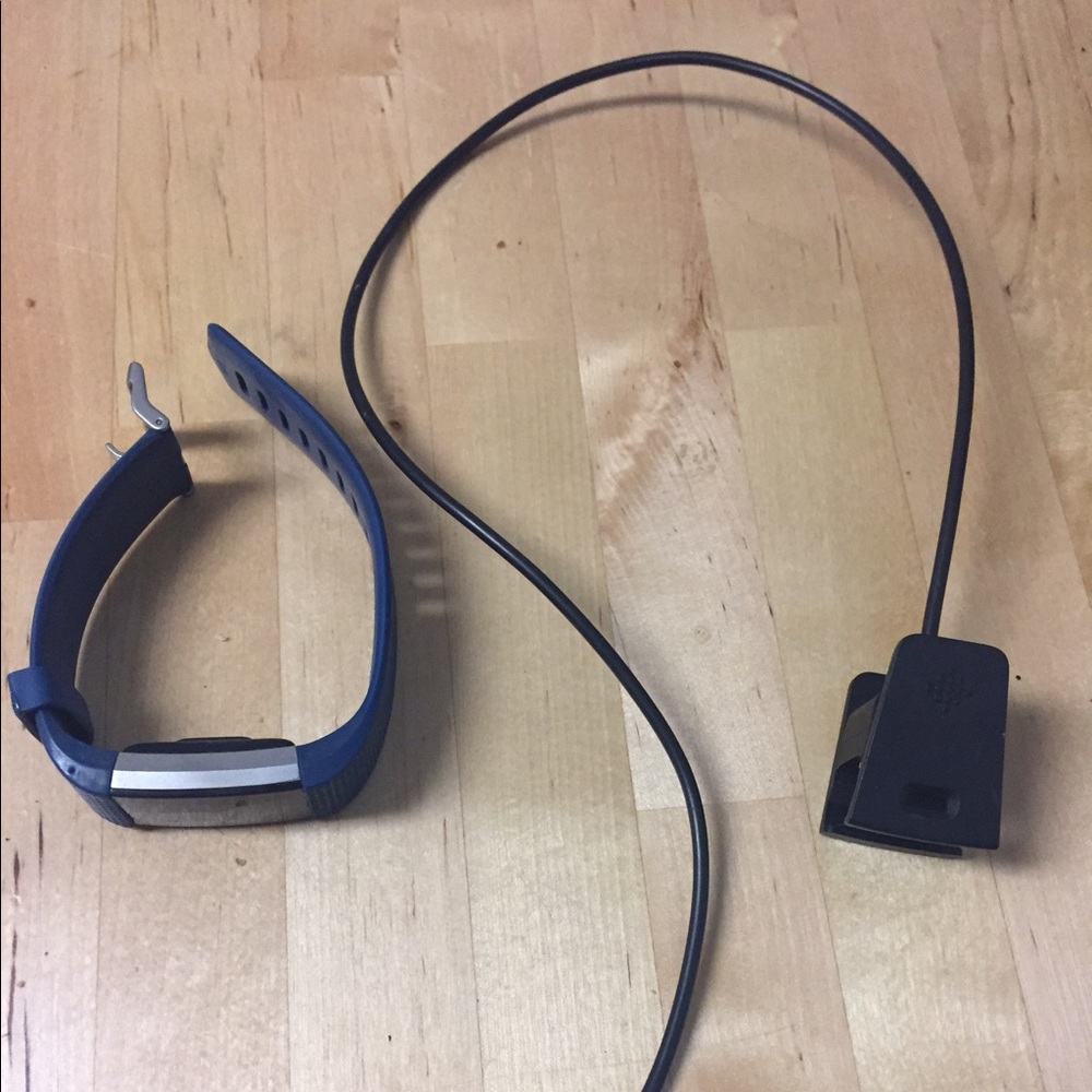 FitBit Charge HR 2