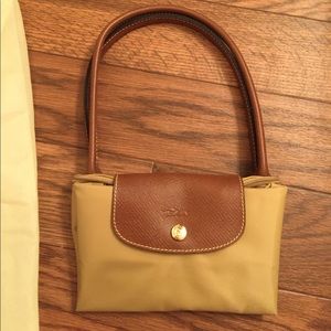 Longchamp purse
