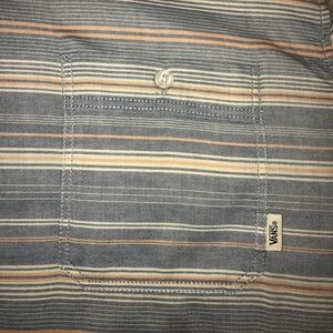 Vans XL short sleeve shirt
