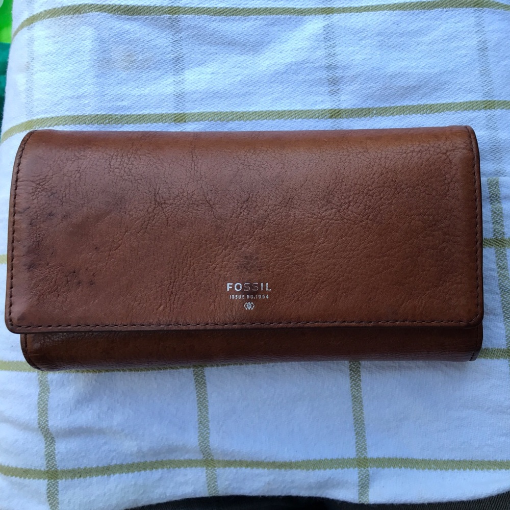 Fossil wallet